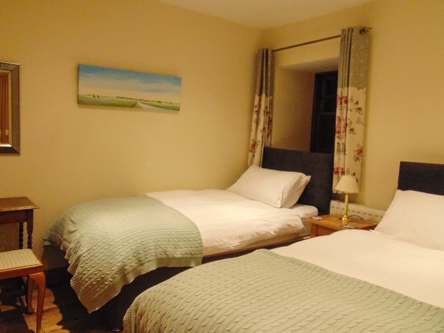 Twin bedroom in a Perthshire Courtyard apartment
